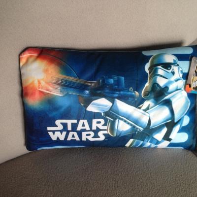 Un beau coussin Star Wars à offrir