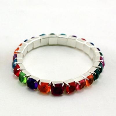 Bracelet enfant avec strass brillants et extensible